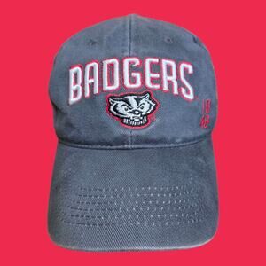 NCAA official Wisconsin Badgers velcro strap adult hat